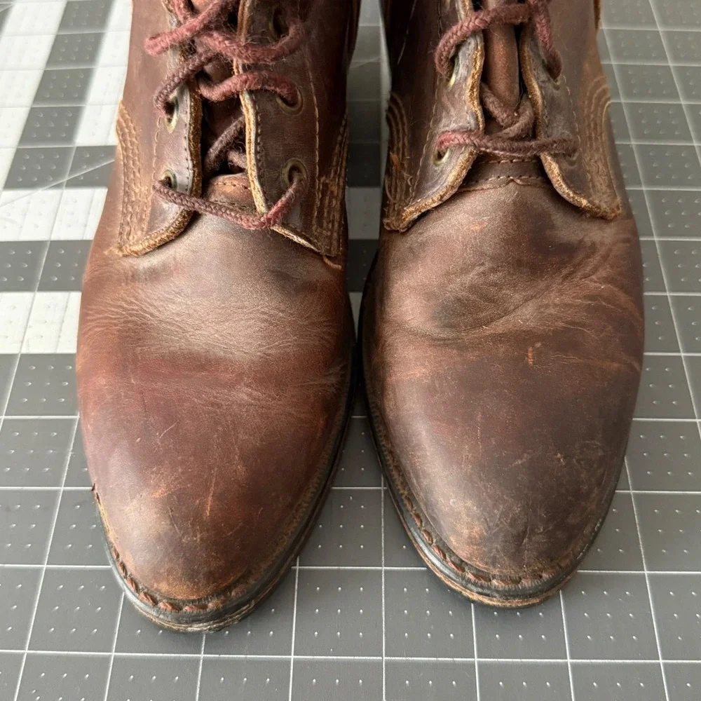 Vintage Heritage Rugged Brown Leather Logger Boots Vibram Woodsman Heel Mens 9.5